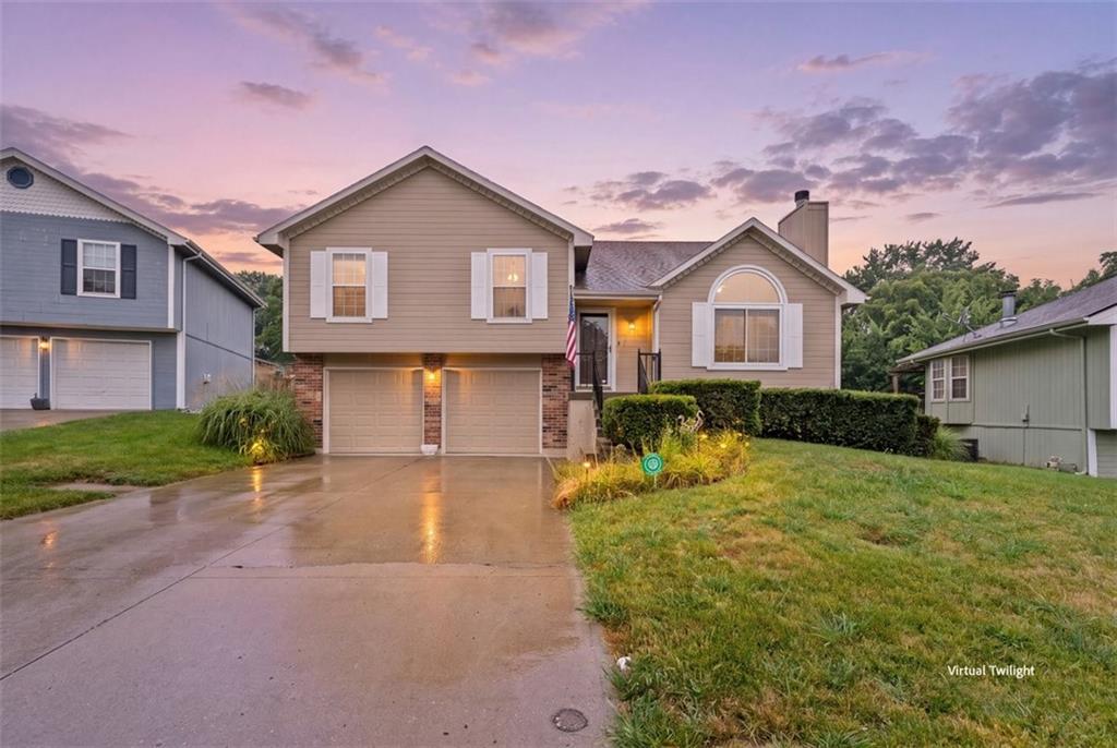 Listing Photo MLS #HMS2631803