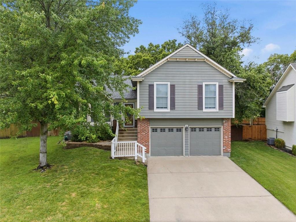 Listing Photo MLS #HMS2632635