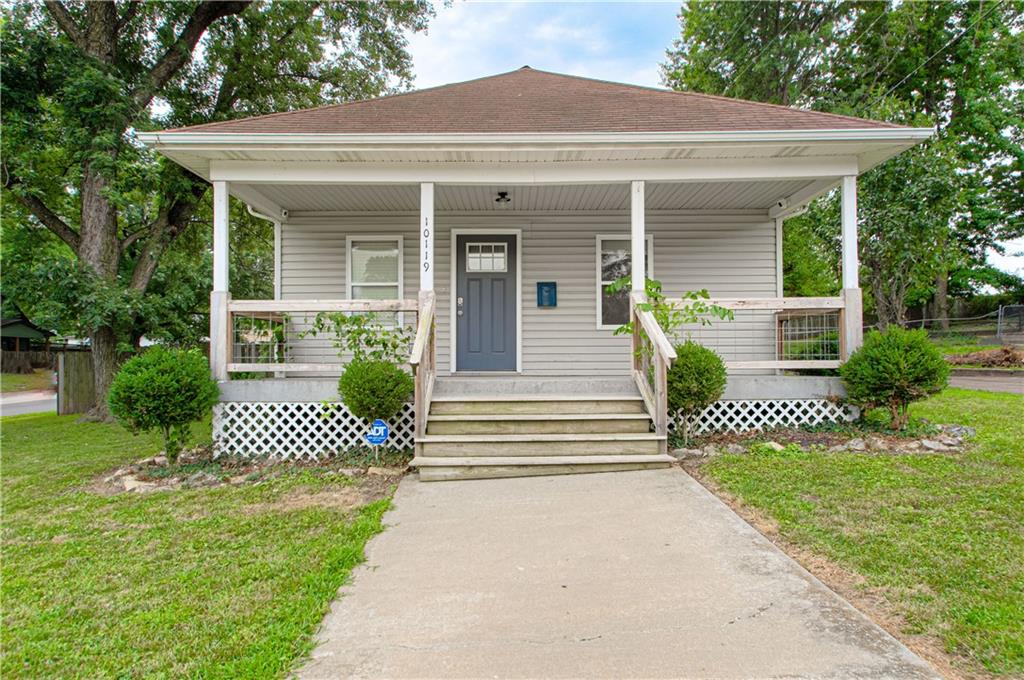 Listing Photo MLS #HMS2632652