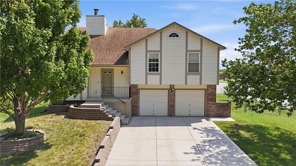 Listing Photo MLS #HMS2632961