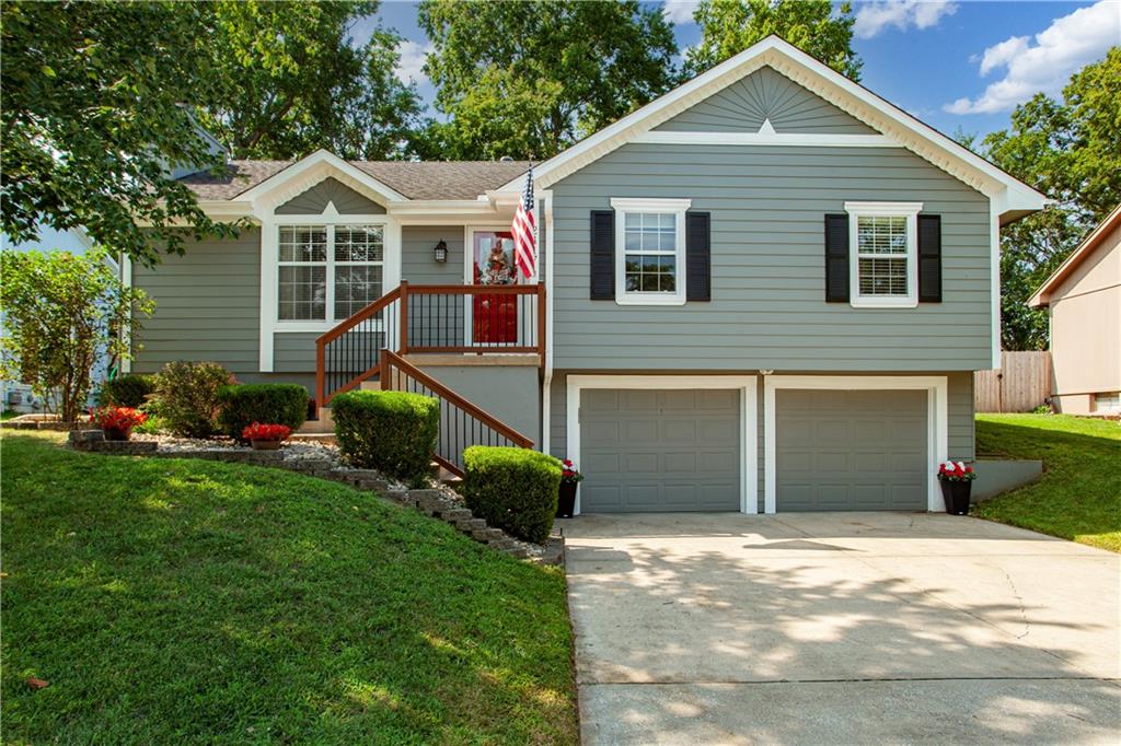 Listing Photo MLS #HMS2633033