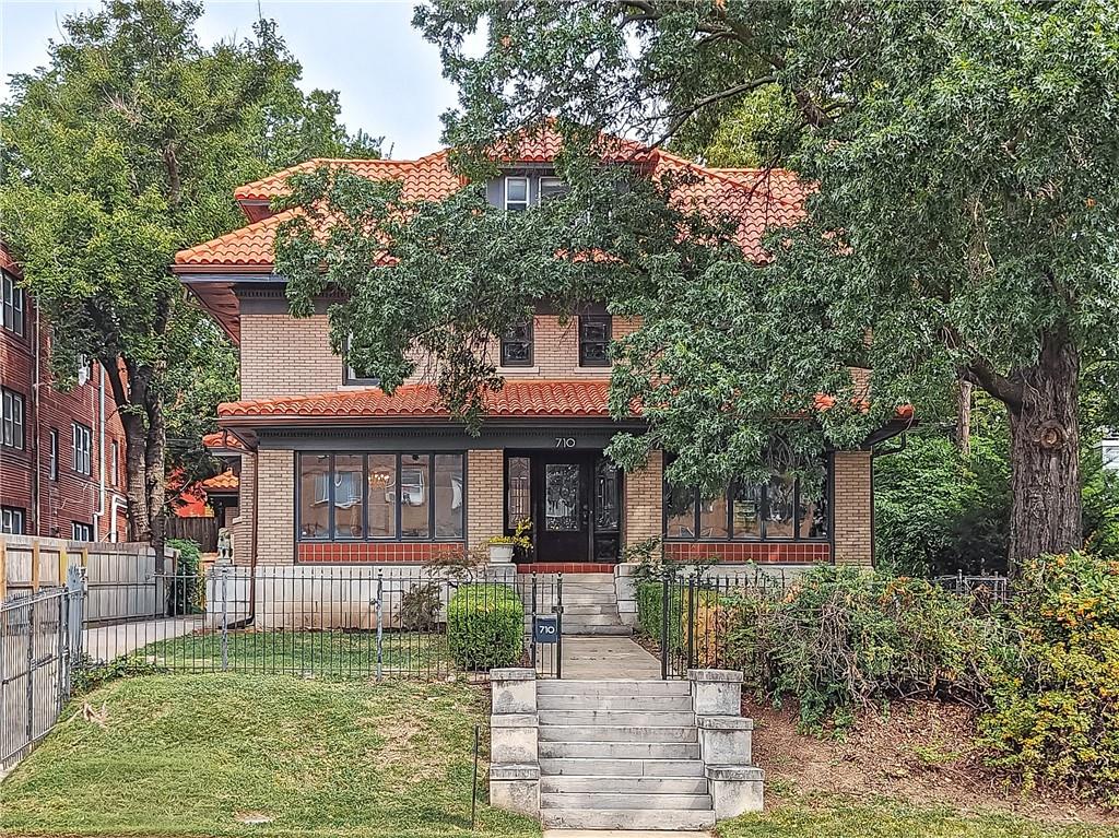 Listing Photo MLS #HMS2633880