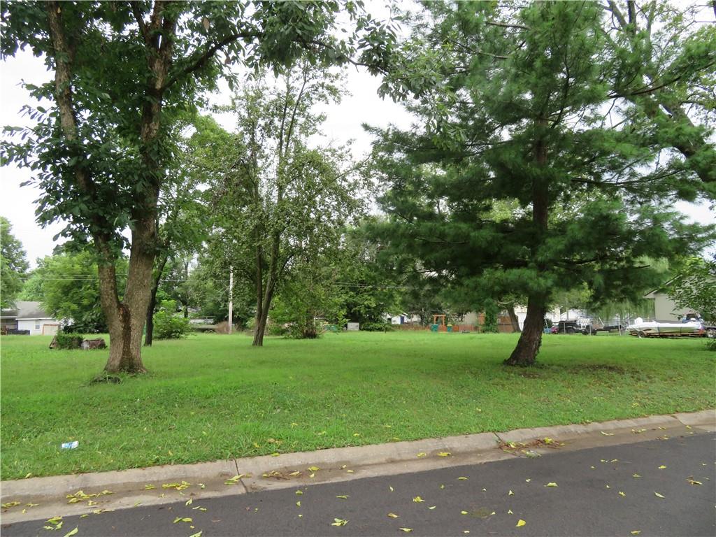 Listing Photo MLS #HMS2633899