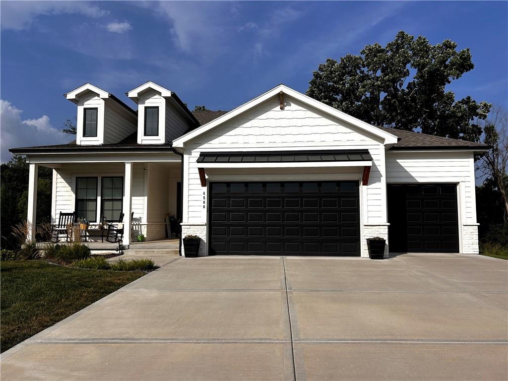 Listing Photo MLS #HMS2633926