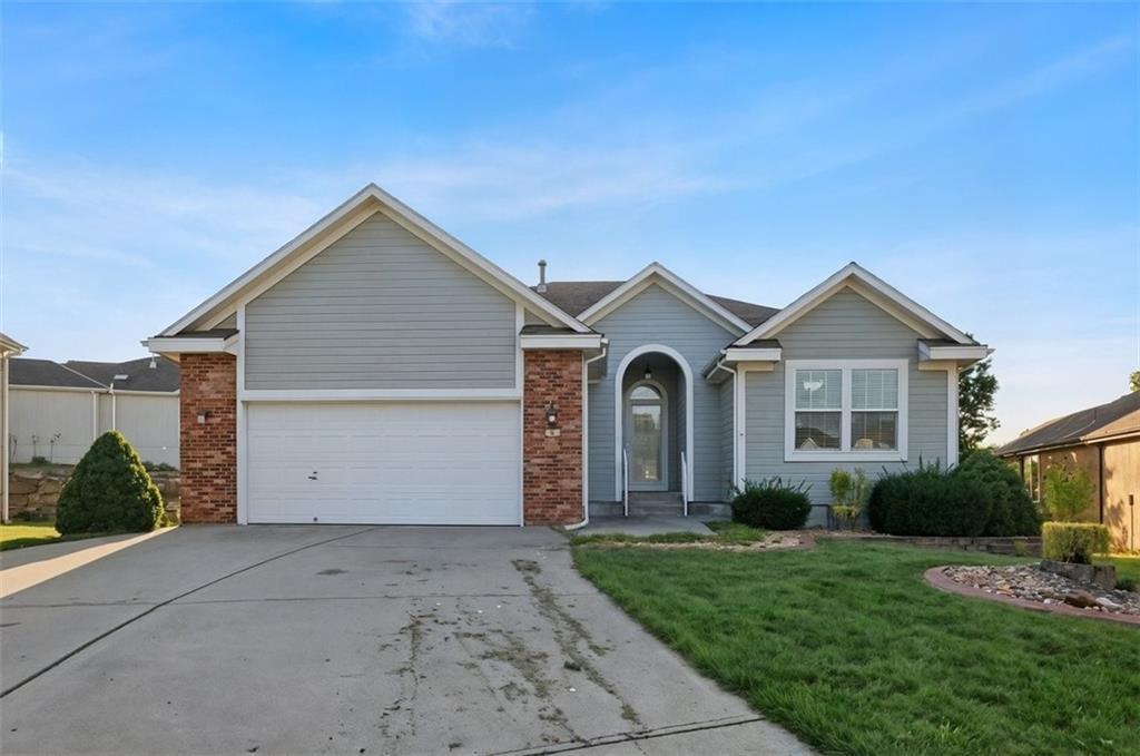 Listing Photo MLS #HMS2636234