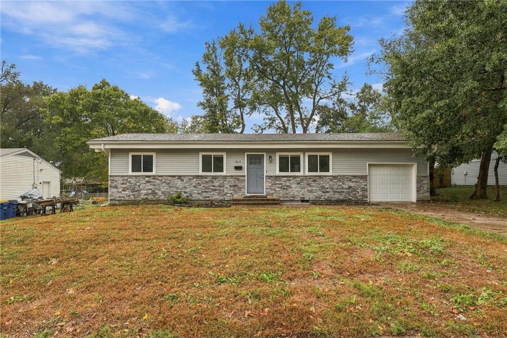 Listing Photo MLS #HMS2637930