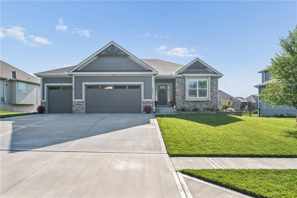 Listing Photo MLS #HMS2638079