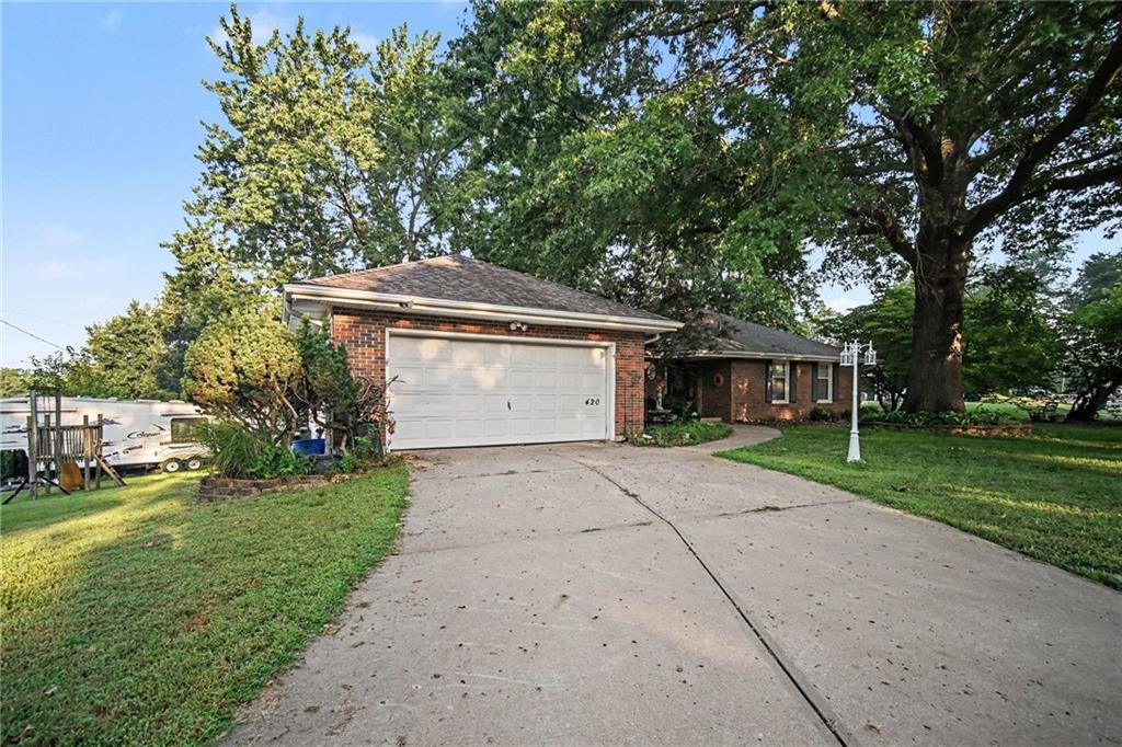 Listing Photo MLS #HMS2638425