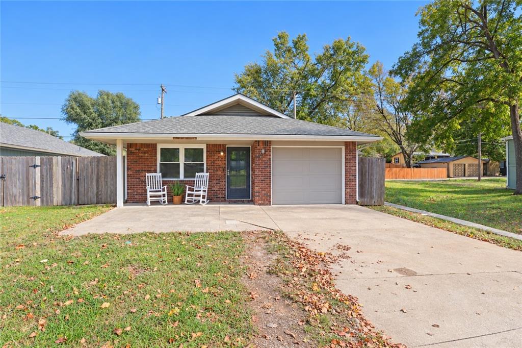 Listing Photo MLS #HMS2639884