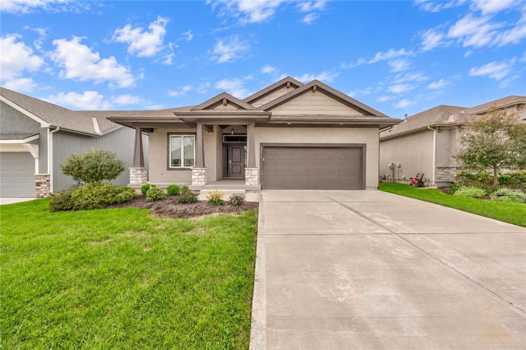 Listing Photo MLS #HMS2640876