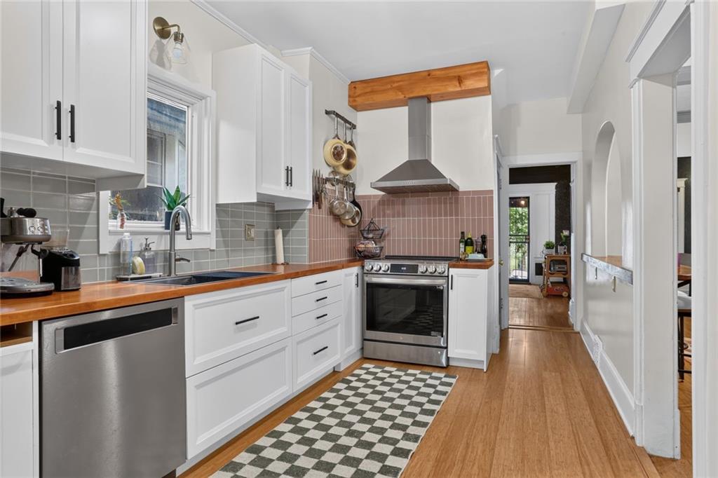 Listing Photo MLS #HMS2641172