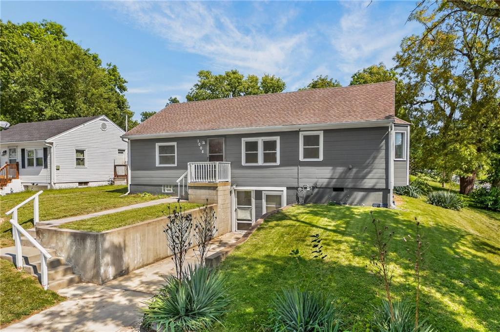 Listing Photo MLS #HMS2641675