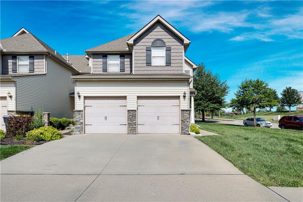 Listing Photo MLS #HMS2641850