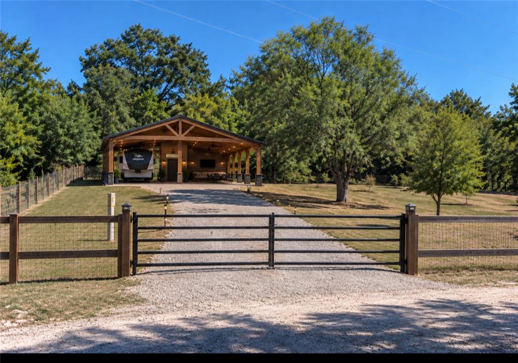 Listing Photo MLS #HMS2642451