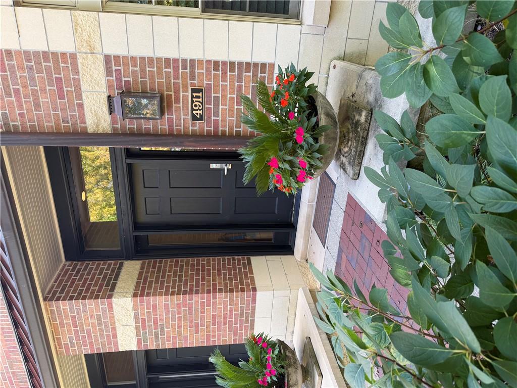 Listing Photo MLS #HMS2643111
