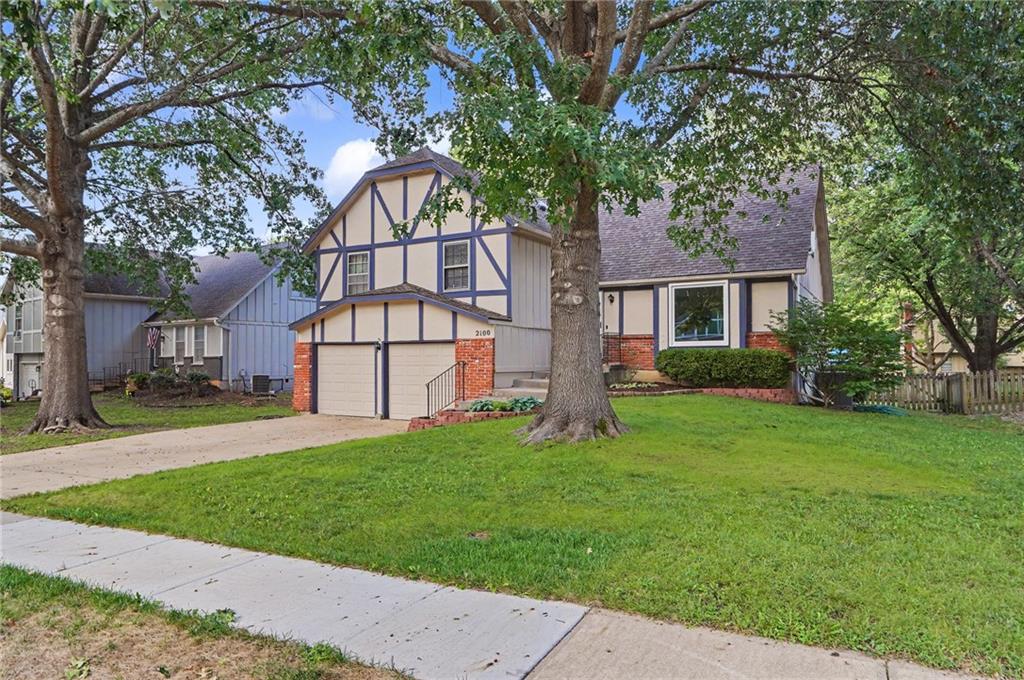 Listing Photo MLS #HMS2643258