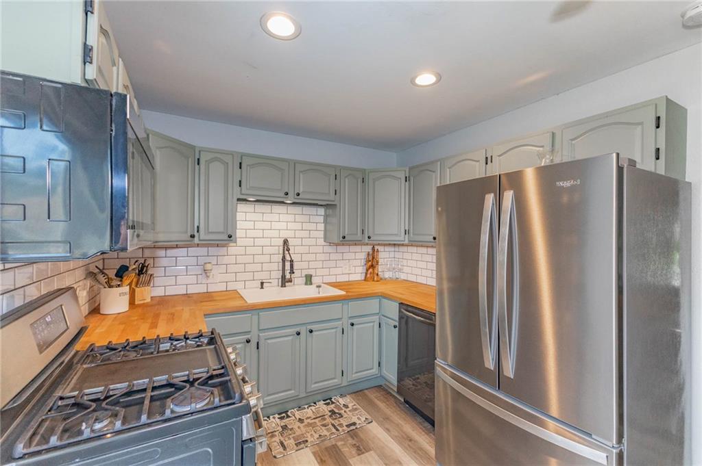 Listing Photo MLS #HMS2643274