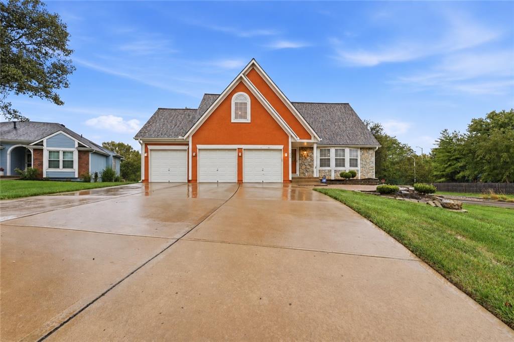 Listing Photo MLS #HMS2643948