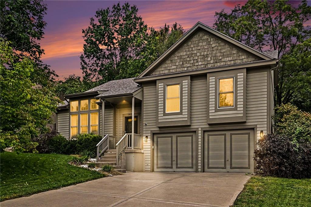 Listing Photo MLS #HMS2644171