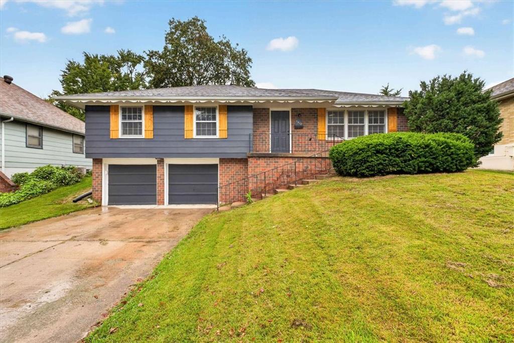 Listing Photo MLS #HMS2644276