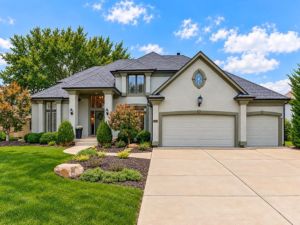 Listing Photo MLS #HMS2644529