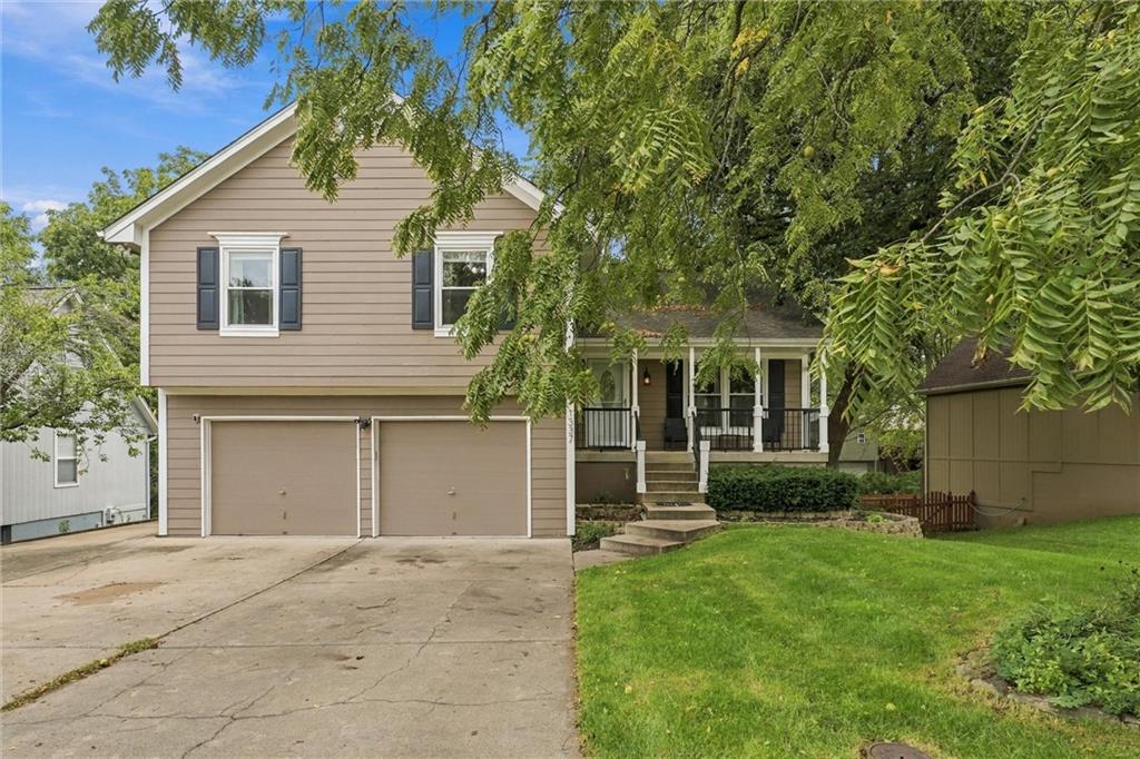 Listing Photo MLS #HMS2644563