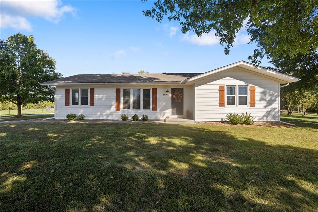 Listing Photo MLS #HMS2644610