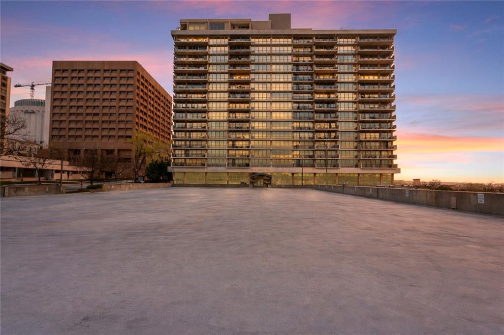 Listing Photo MLS #HMS2644942
