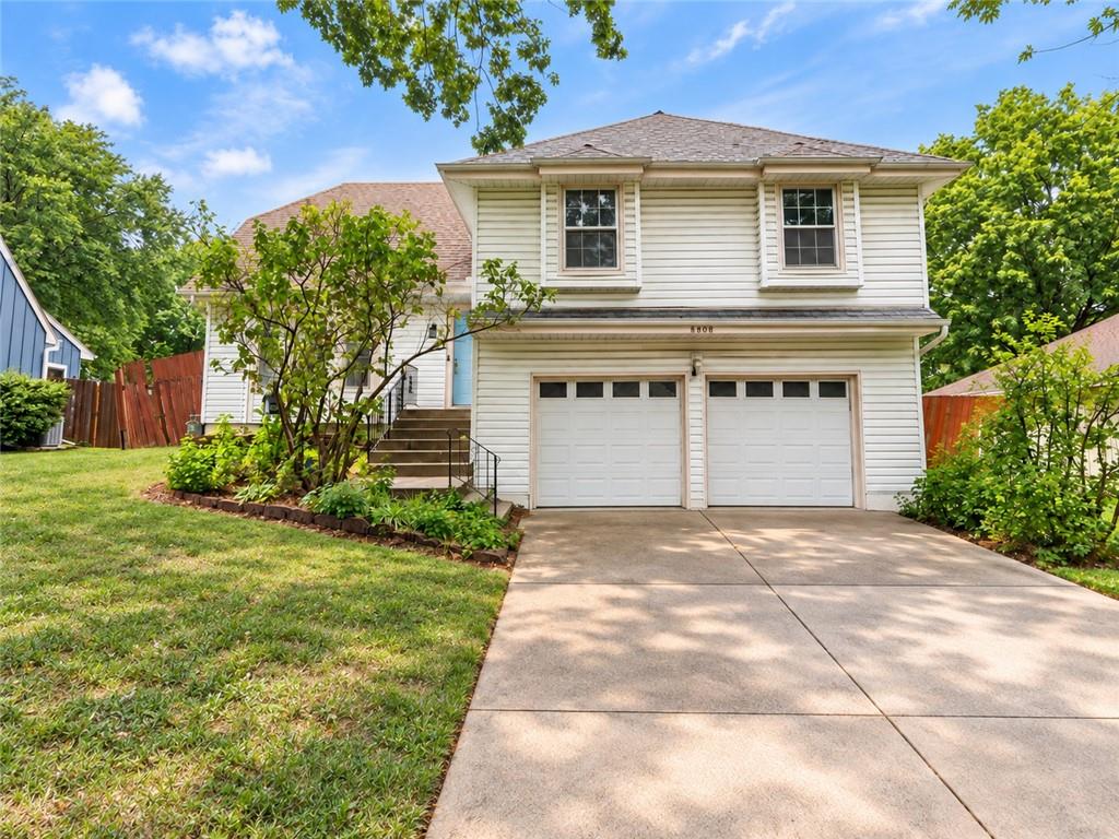Listing Photo MLS #HMS2645035