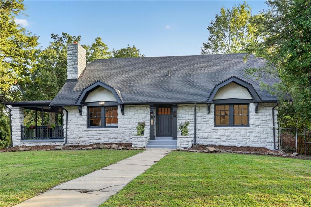 Listing Photo MLS #HMS2645128