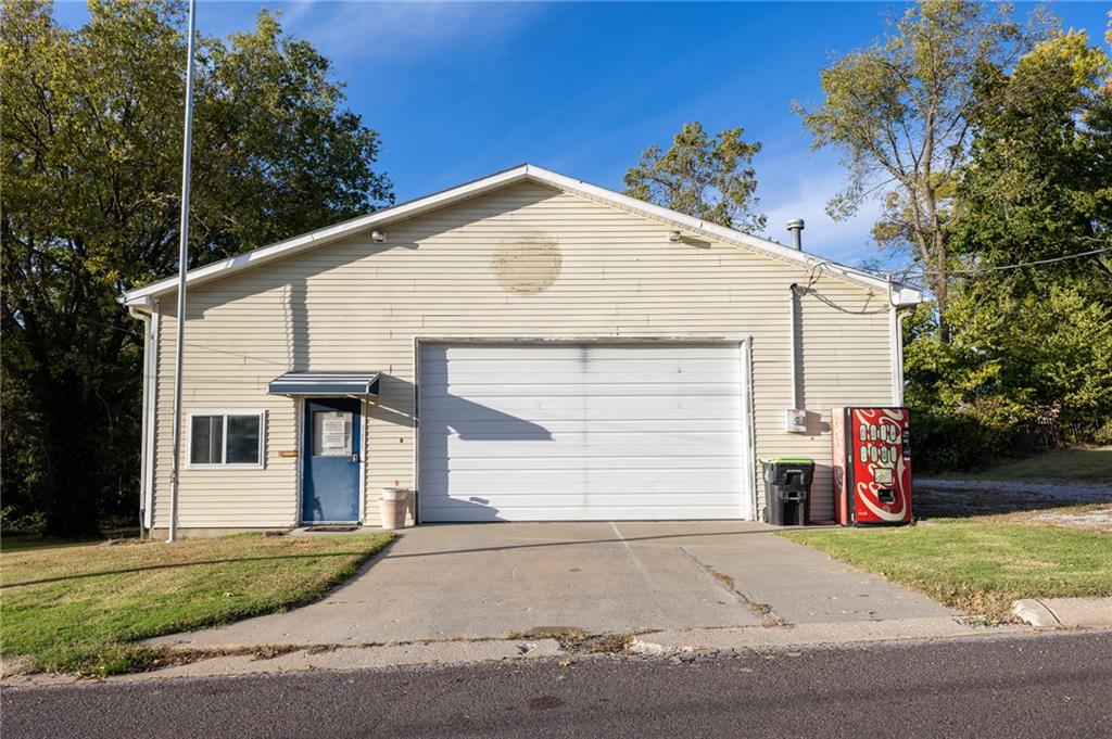 Listing Photo MLS #HMS2645240