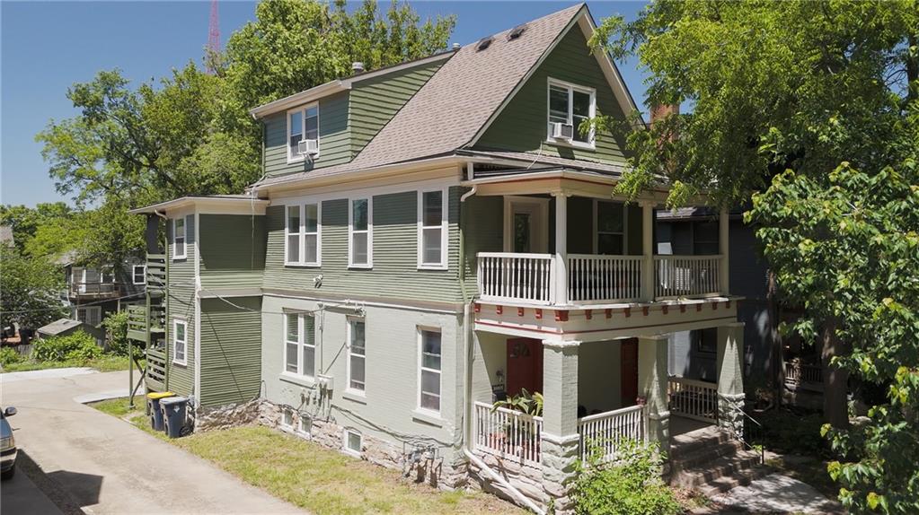 Listing Photo MLS #HMS2645241