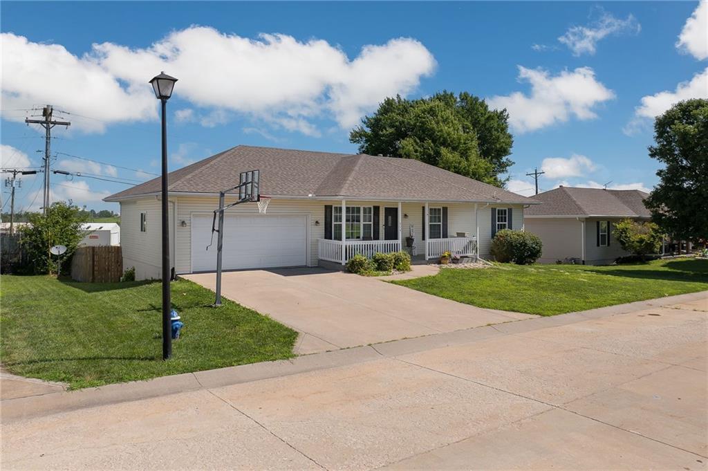 Listing Photo MLS #HMS2645258