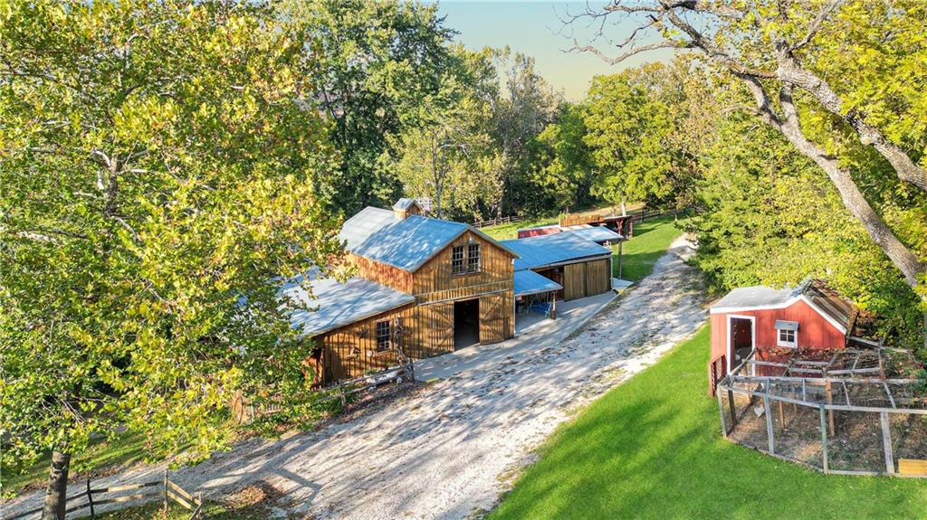 Listing Photo MLS #HMS2645304