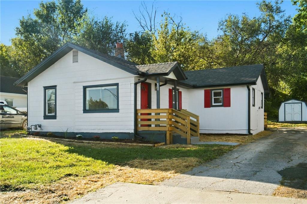 Listing Photo MLS #HMS2645386