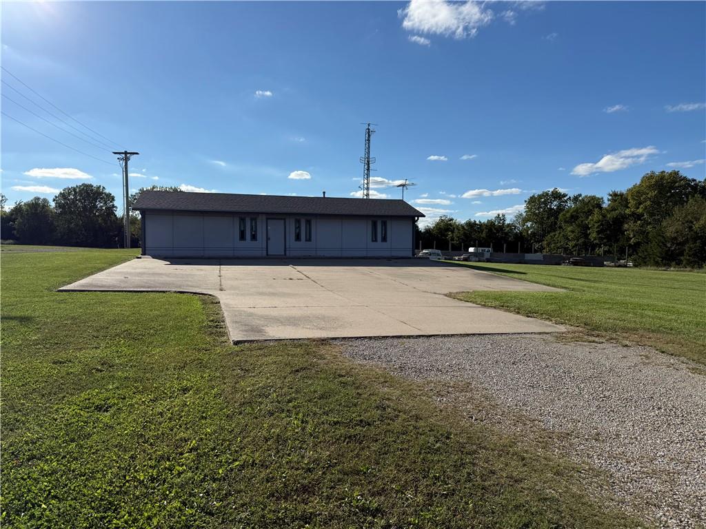 Listing Photo MLS #HMS2645434