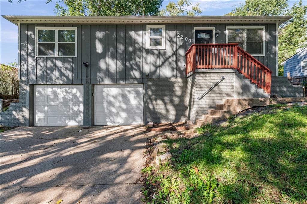 Listing Photo MLS #HMS2645543