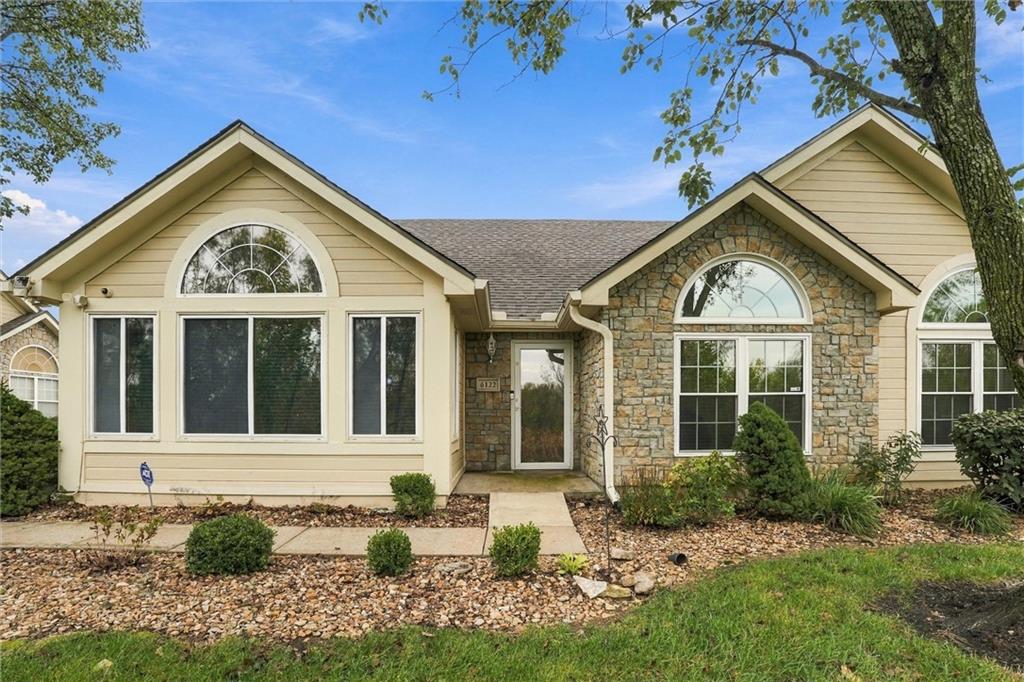 Listing Photo MLS #HMS2645686