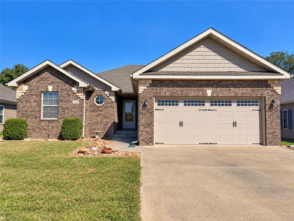 Listing Photo MLS #HMS2645804