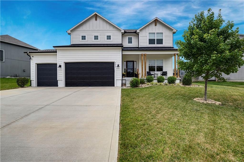 Listing Photo MLS #HMS2645900