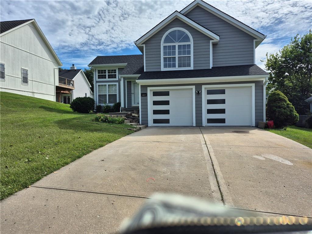Listing Photo MLS #HMS2646237