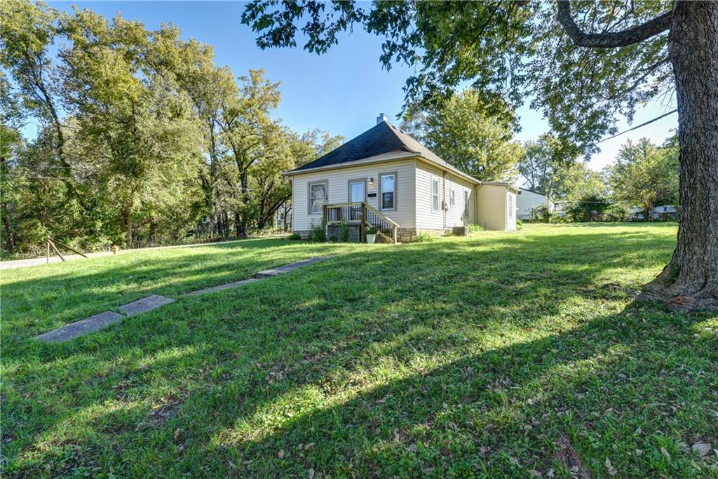 Listing Photo MLS #HMS2646256