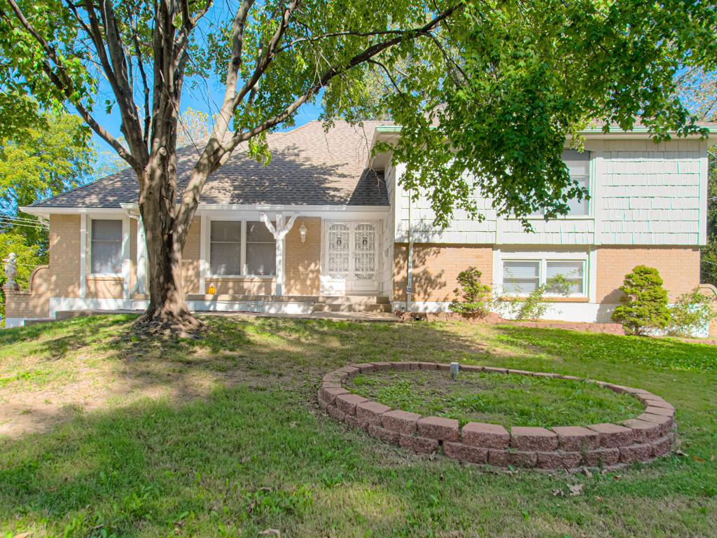 Listing Photo MLS #HMS2646316