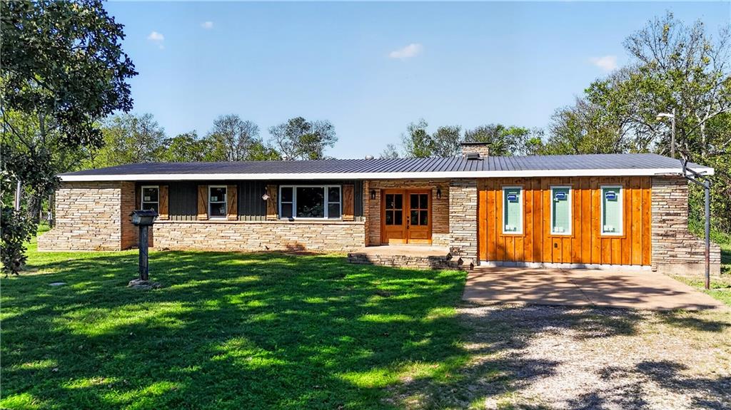 Listing Photo MLS #HMS2646362