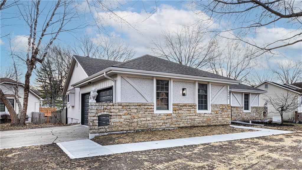 Listing Photo MLS #HMS2646467