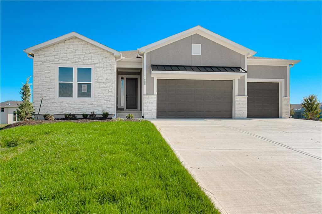 Listing Photo MLS #HMS2646490