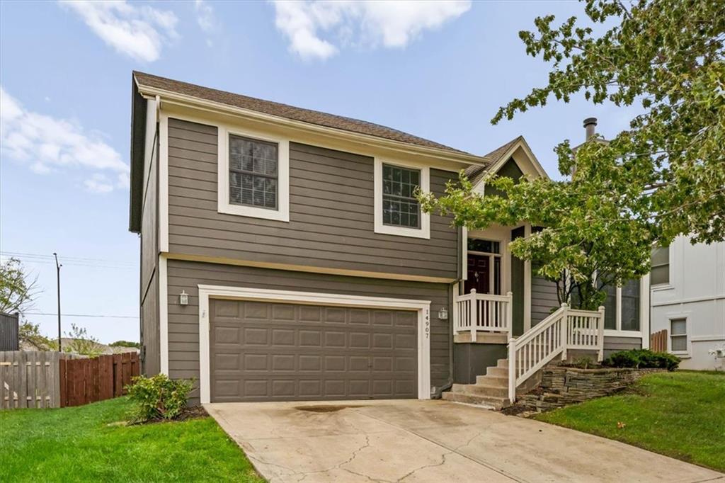 Listing Photo MLS #HMS2646918