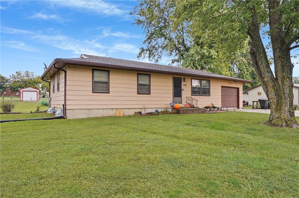 Listing Photo MLS #HMS2647039