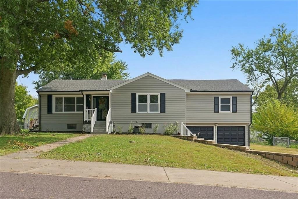 Listing Photo MLS #HMS2647171