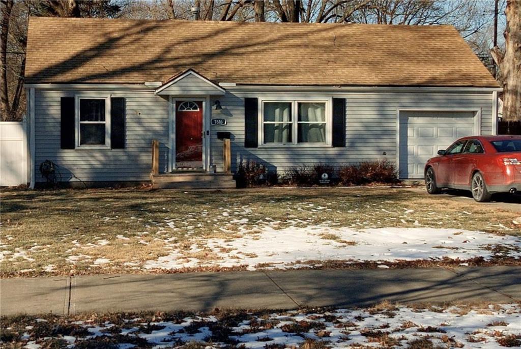 Listing Photo MLS #HMS2647387